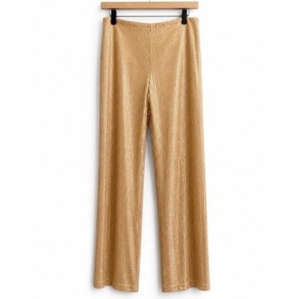 Holiday-Ready Gold Metallic Wide-Leg Pants - Picture 2 of 5